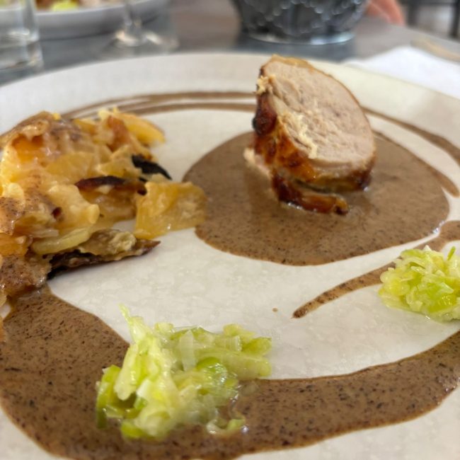 Rôti viande restaurant Abbaye la Sauve gastronomique traditionnel Créon